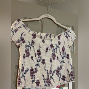 Floral summer top!💜